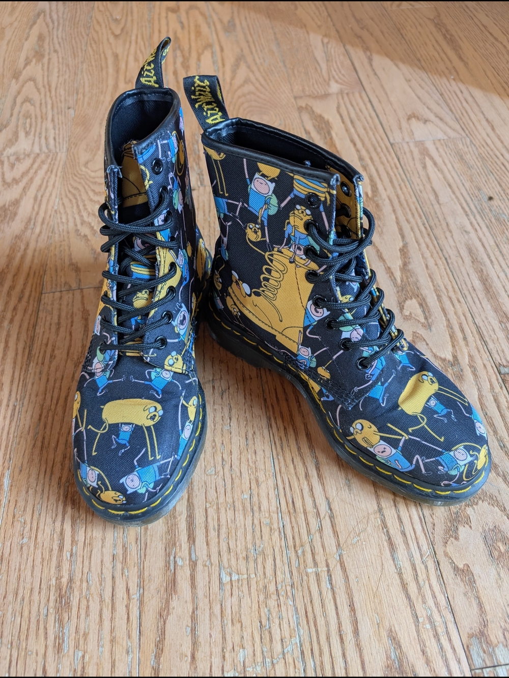 Dr. Martens Adventure Time Lace-Up Boots Mens Size 6 Ladies Size 7 - Picture 2 of 8